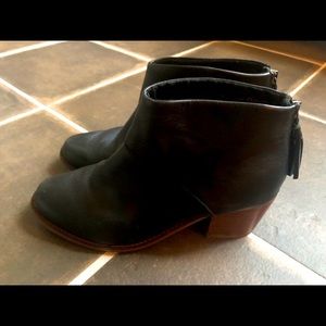 Tom’s “Leila” Ankle Booties